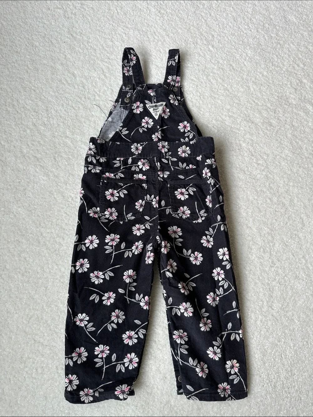 OshKosh Bgosh black corduroy